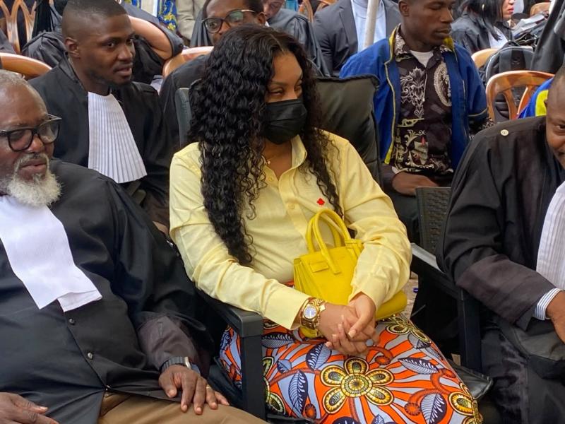 L’artiste musicienne Rebo Tchulo et ses avocats devant le tribunal militaire de garnison de Kinshasa/Ngaliema