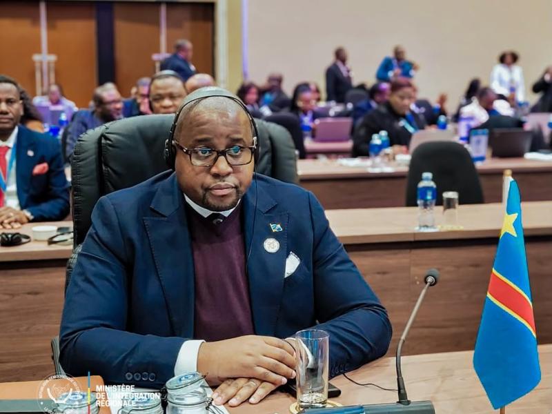 Le ministre de l’Intégration régionale,  Floribert Anzuluni,  représentant la RDC au Conseil ministériel de la SADC [photo d'illustration]