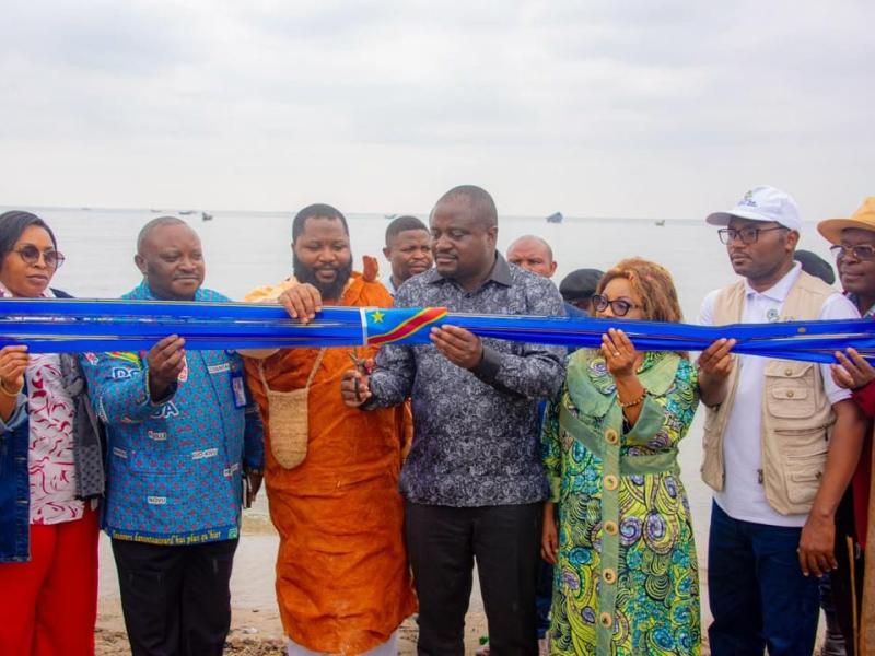 Muhindo Nzangi Butondo lors du lancement officiel du point de sortie du café « Code 14 » à Kyavinyonge, dans le territoire de Beni, ce mardi 4 août 2026.
