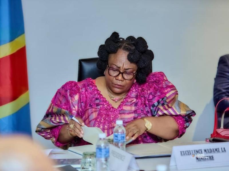 La ministre de l’ESURSI, Marie-Thérèse Sombo, lors des travaux du Conseil national de sécurité nucléaire [photo d'illustration]