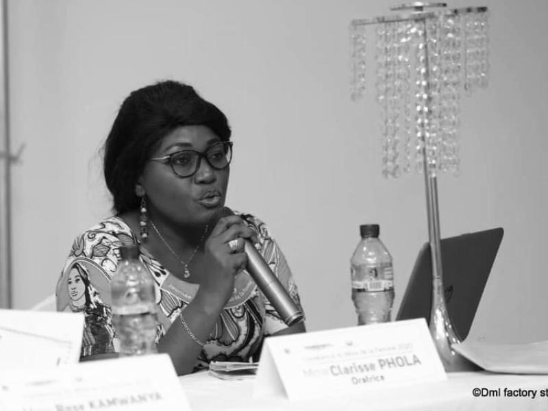 Clarisse Phola Tedika Secrétaire permanente provinciale du Corps des Assistants Sociaux