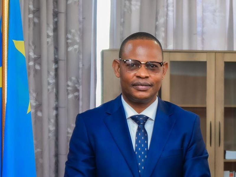 Ferdinand Massamba, ministre de l'Emploi et du Travail