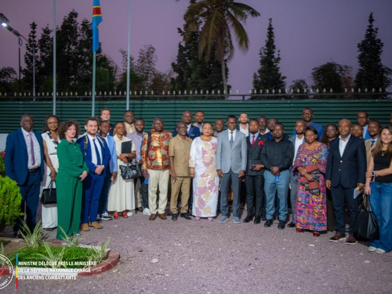 Le ministre délégué Eliezer Ntambwe et la délégation d'Interpeace, à Kinshasa [photo d'illustration]