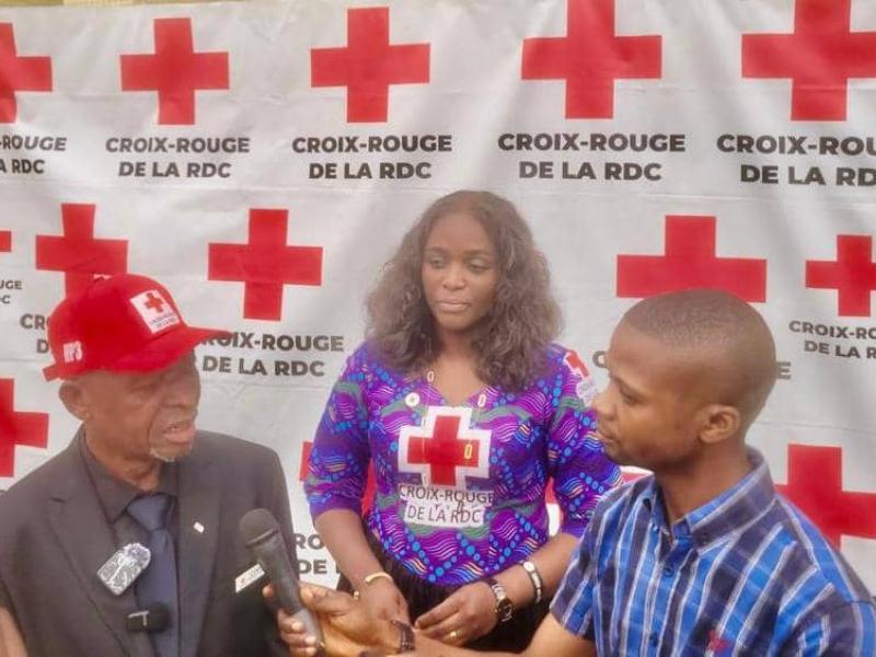 En képi rouge, Grégoire MATESO, le président national de la Croix-Rouge de la RDC