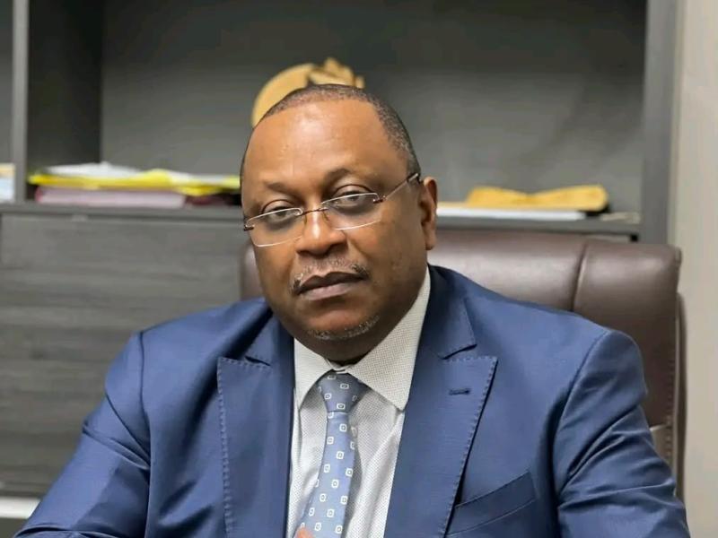 Dr Jean-Jacques MBUNGANI, médecin, ancien Ministre de la Santé publique, Hygiène et Prévention