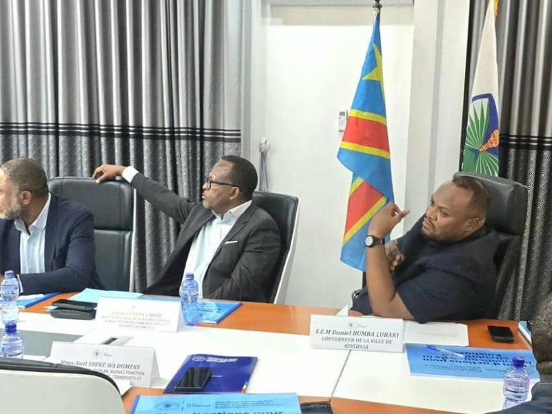 Le Gouverneur de Kinshasa Daniel Bumba Lubaki, lors de la présentation du nouveau plan de circulation de Kinshasa