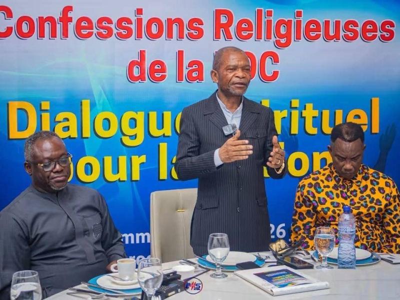 Les confessions religieuses conduites par l’archevêque Ejiba Yamapia lancent un « Dialogue spirituel pour la Nation » en soutien au dialogue national en RDC