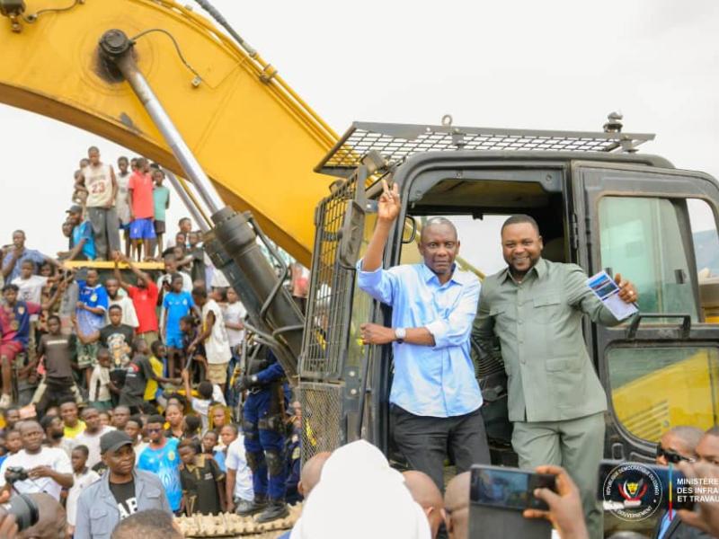 Le ministre John Banza Lunda lance les travaux d’un nouveau pont sur la rivière Kwango pour sécuriser la RN1 [photo d'illustration]