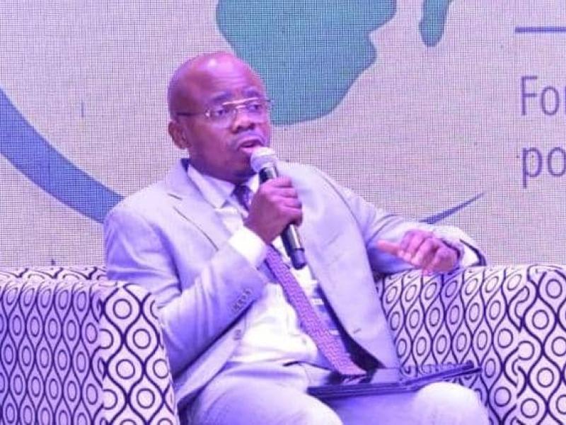 Claude Boyoo Itaka, docteur en relations internationales et chercheur sur le climat