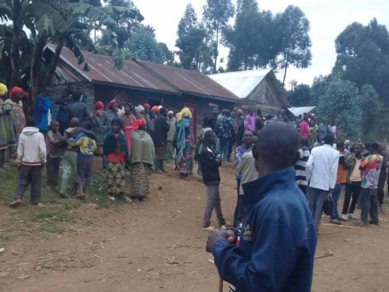 L’émoi de la population de Nyarubara après l’explosion d’une mine ayant fait sept morts et trois blessés.