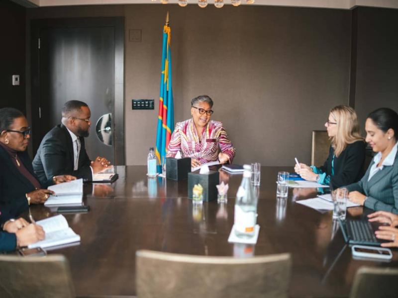 La Première ministre Judith Suminwa échange avec quelques partenaires financiers de la RDC, à New York.