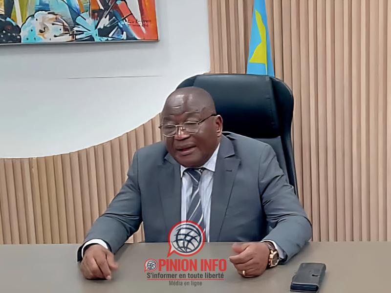 Paul Nsapu Mukulu,  président de la CNDH lors d’une interview avec Opinion-info.cd