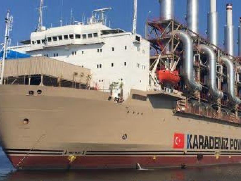 La centrale flottante appartenant à la société turque Powership