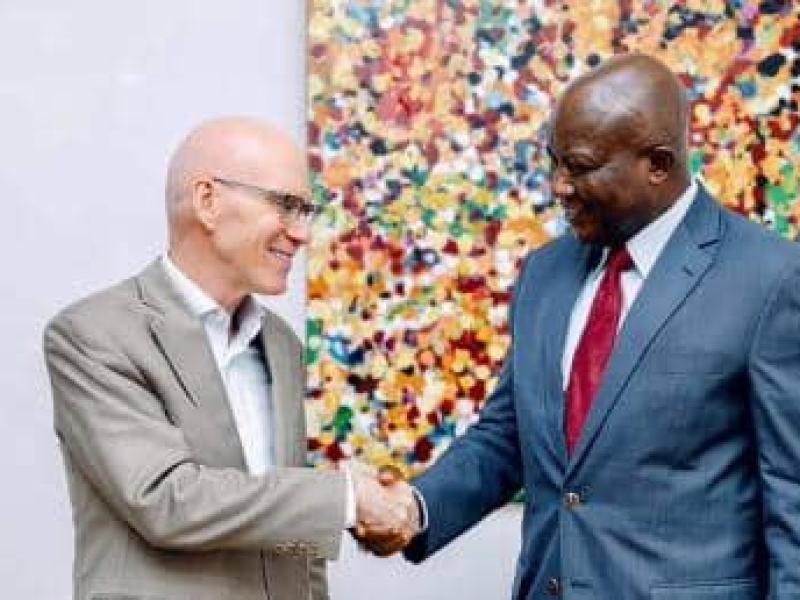 Le Représentant spécial du Secrétaire général des Nations Unies en RDC, James Swan et le Représentant résident du Programme des Nations Unies pour le développement (PNUD), Kamil Kamaluddeen.