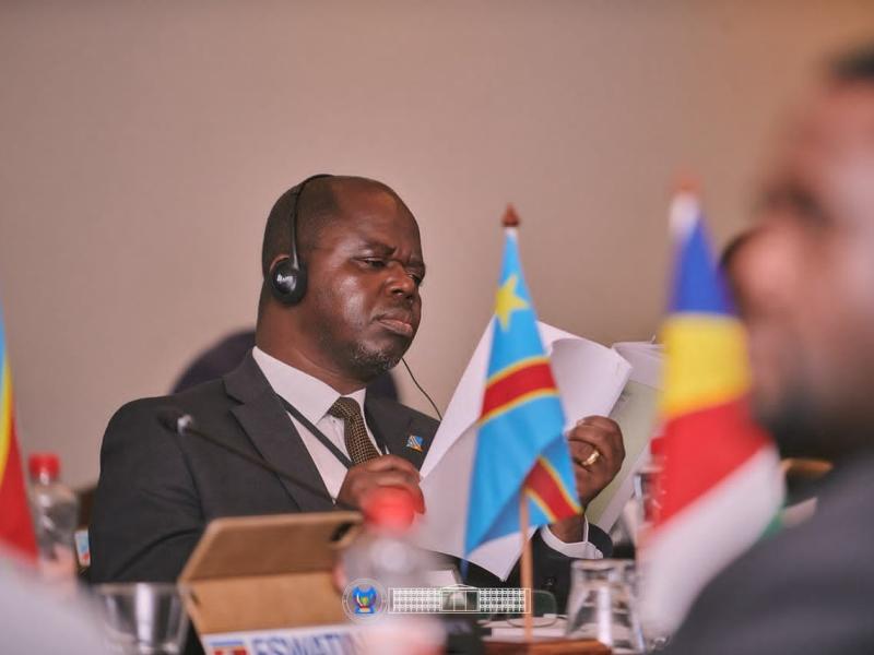 Le premier vice-président de l’Assemblée nationale, Isaac Tshilumbayi, lors du forum parlementaire de la SADC, tenu à Johannesburg, en Afrique du Sud