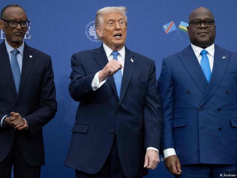 Le président américain Donald Trump, le congolais Félix Tshisekedi, et rwandais Paul Kagame, lors d’une rencontre consacrée aux efforts de paix