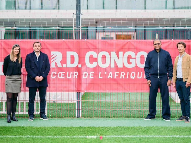 Le ministre des Sports, Didier Budimbu, et les dirigeants Monégasques à Monaco