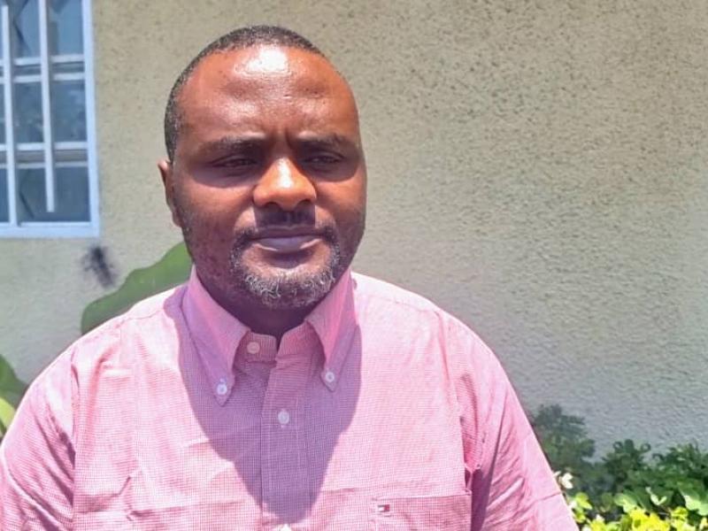 Méthode Uhoze, Directeur des relations extérieures du Parc national des Virunga