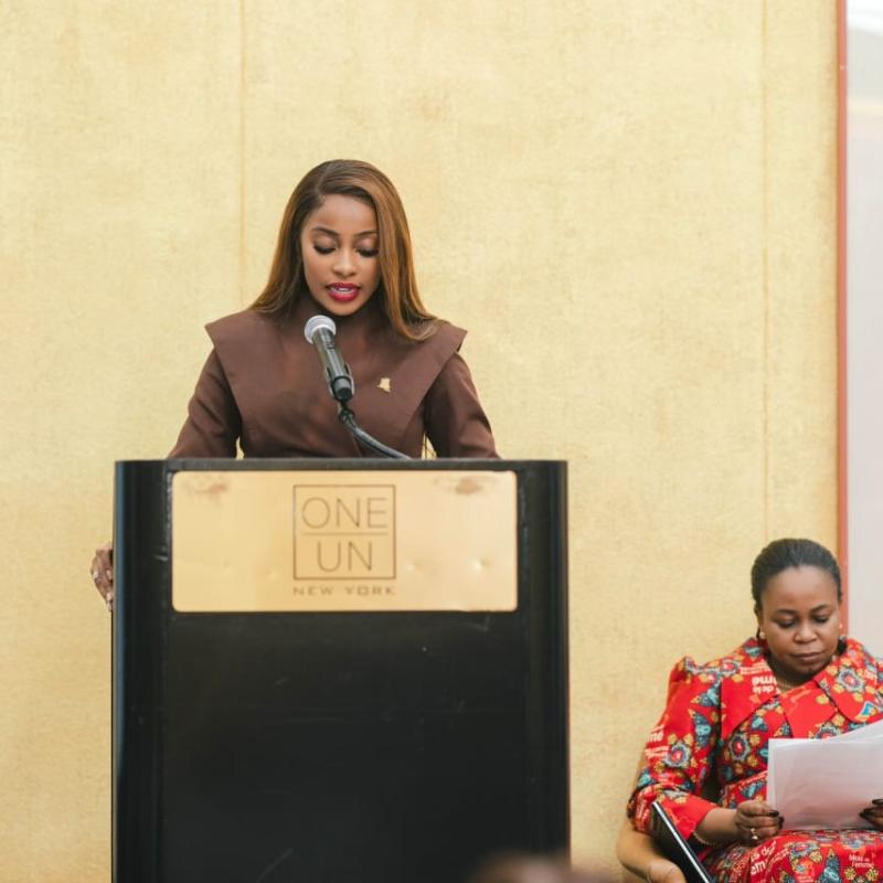 La ministre de la Jeunesse et de l'Eveil patriotique, Grâce Kutino lors de l'événement organisé dans le cadre de la CSW70