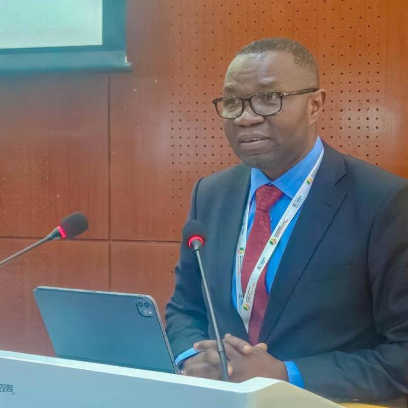 Le ministre rd-Congolais du Commerce extérieur, Julien Paluku Kahongya, s’exprime devant ses pairs réunis en prélude à la Conférence ministérielle de l’OMC