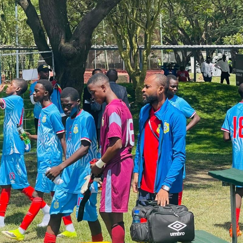 Les Léopards garçons U15 après la défaite face au Maroc.
