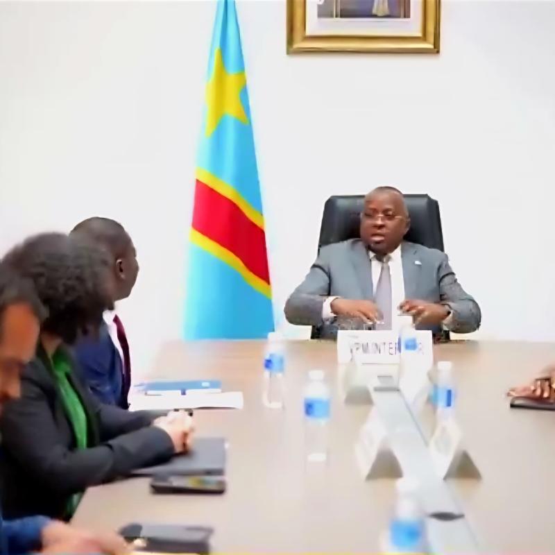 Séance de travail entre le VPM de l’Intérieur et une délégation de l’OIM [photo d’illustration]