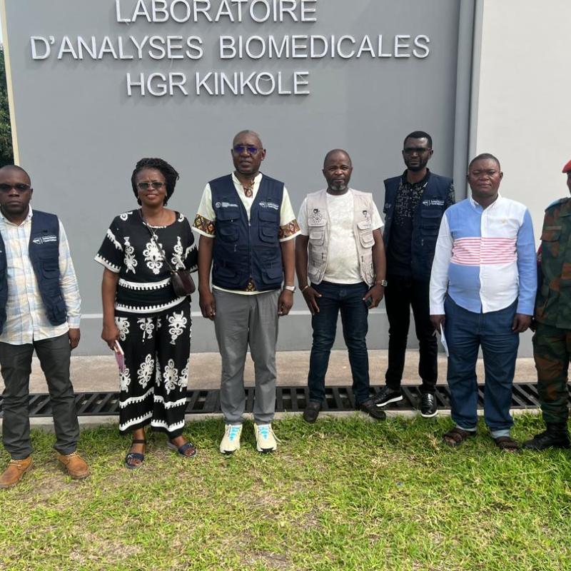 L'équipe de l'INSP conduite par le Coordonnateur du COUSP, Professeur Christian Ngandu