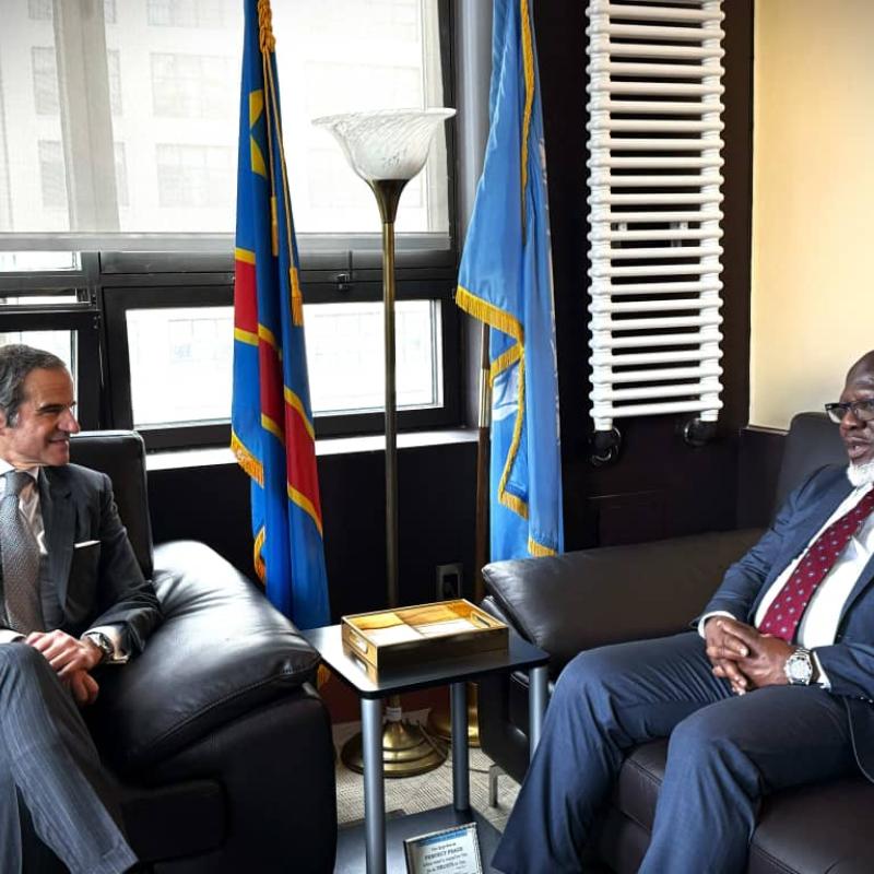 Zénon Mukongo, Représentant permanent de la RDC à l'ONU et Rafael Grossi, candidat Secrétaire Général de l'ONU