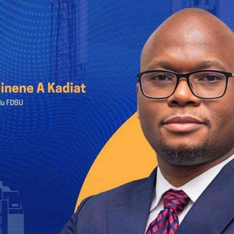 Paterne Binene, DG des Fonds de développement du service universel mis en avant plan des États Généraux des Postes de Télécommunications