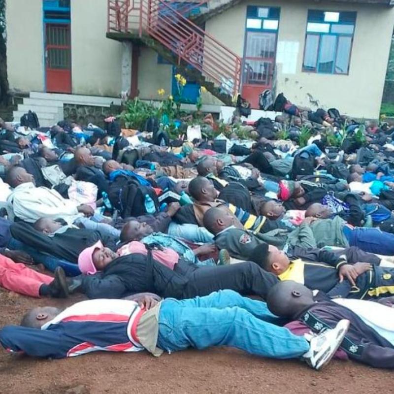 Des chefs coutumiers de la Bukumu humilié par les rebelles du M23-AFC avant leur transfert vers le centre de formation militaire de Chanzu