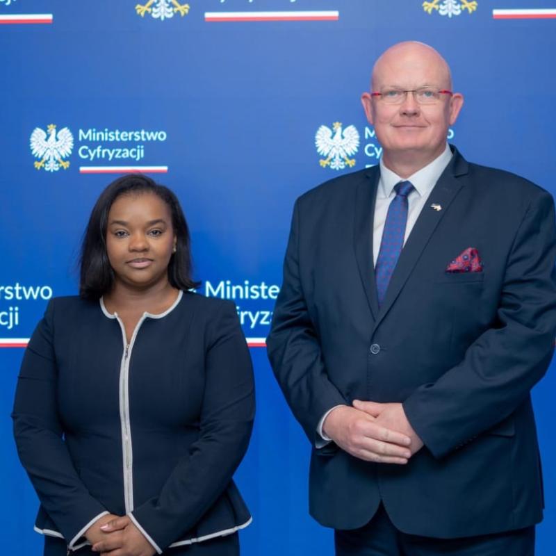 La Vice-Ministre des Affaires étrangères, Noëlla Ayeganagato et le Secrétaire d’État chargé du Numérique de la République de Pologne, Michał Gramatyka [photo d'illustration]