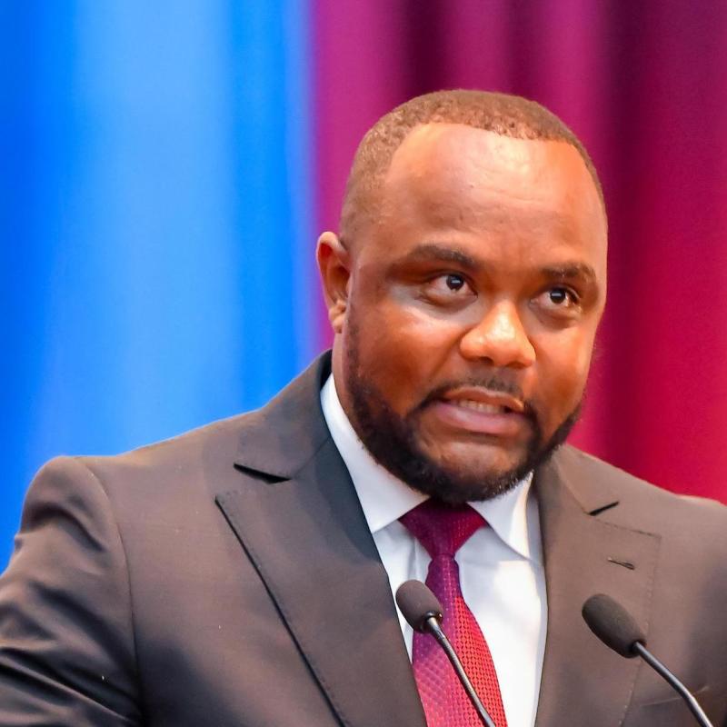 Le président du CSAC Christian Bosembe devant les élus nationaux, jeudi 28 mai 226