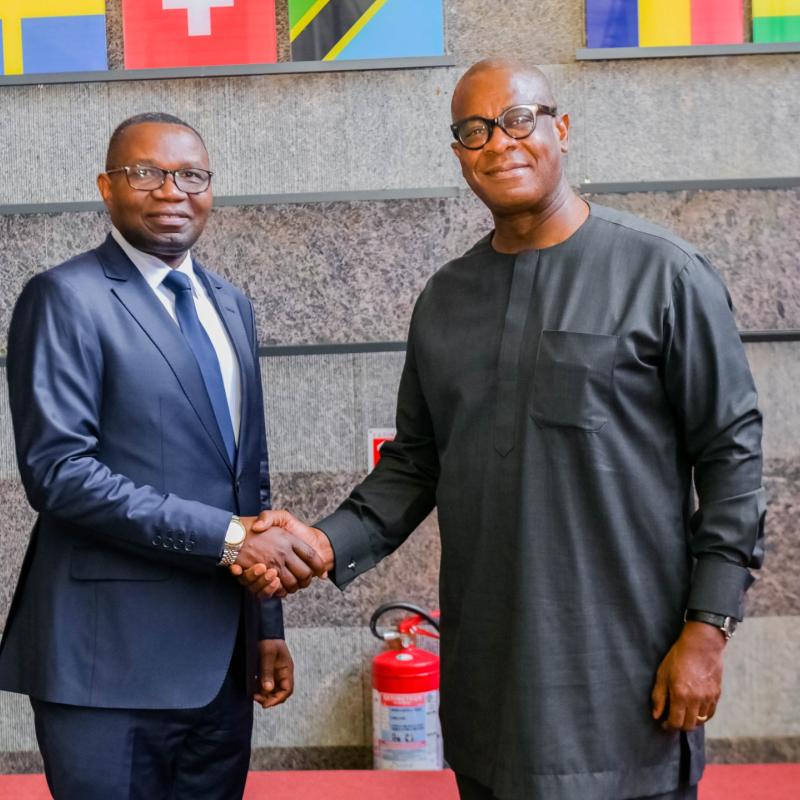 Le ministre du Commerce extérieur Julien Paluku Kahongya et Salomon Quaynor vice-président de la BAD [photo d'illustration]
