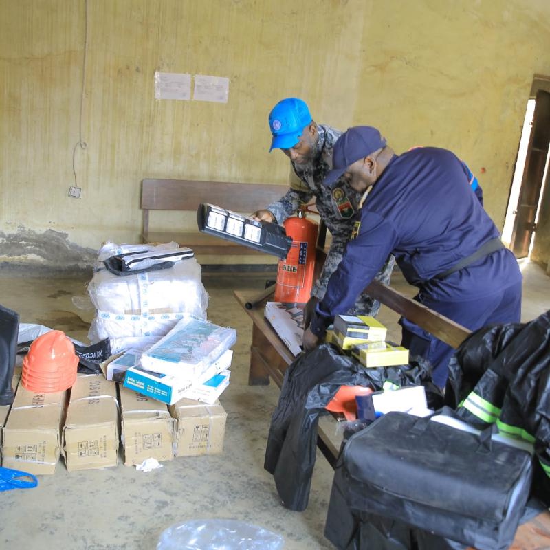 Détecteurs de métaux, lampadaires, caméras …, des équipes de surveillance que la MONUSCO doté la prison de Beni pour  renforcer  sa sécurité