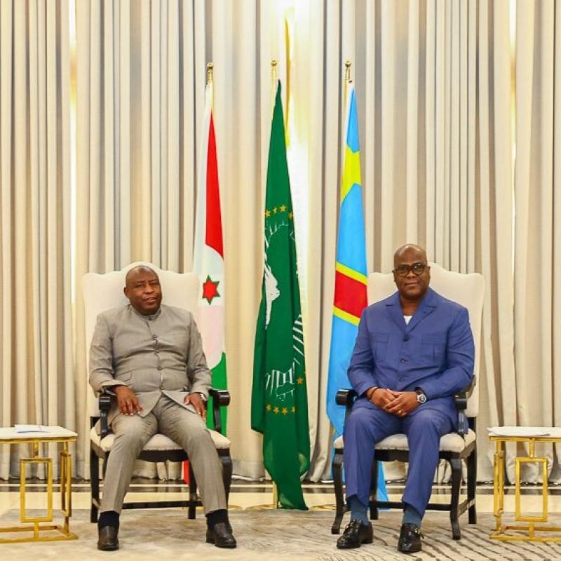 Le président burundais Evariste Ndayishimiye et son homologue congolais Félix-Antoine Tshisekedi Tshilombo, à Kinshasa, lundi 22 juin 2026