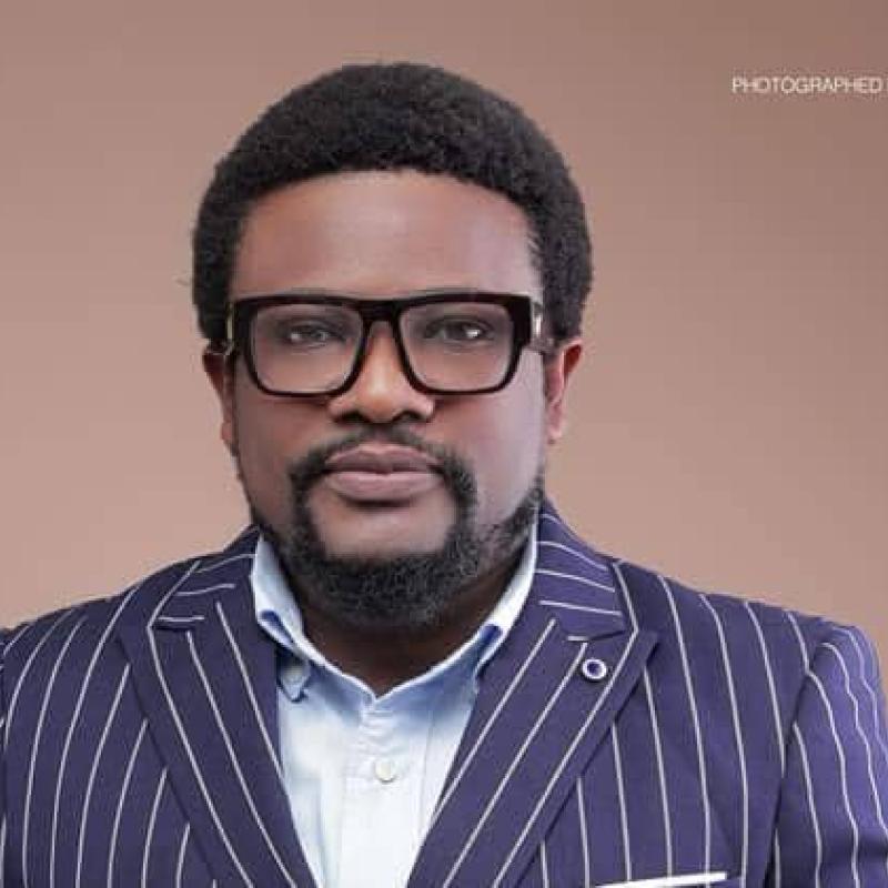 Steve Bandoma, artiste-plasticien congolais