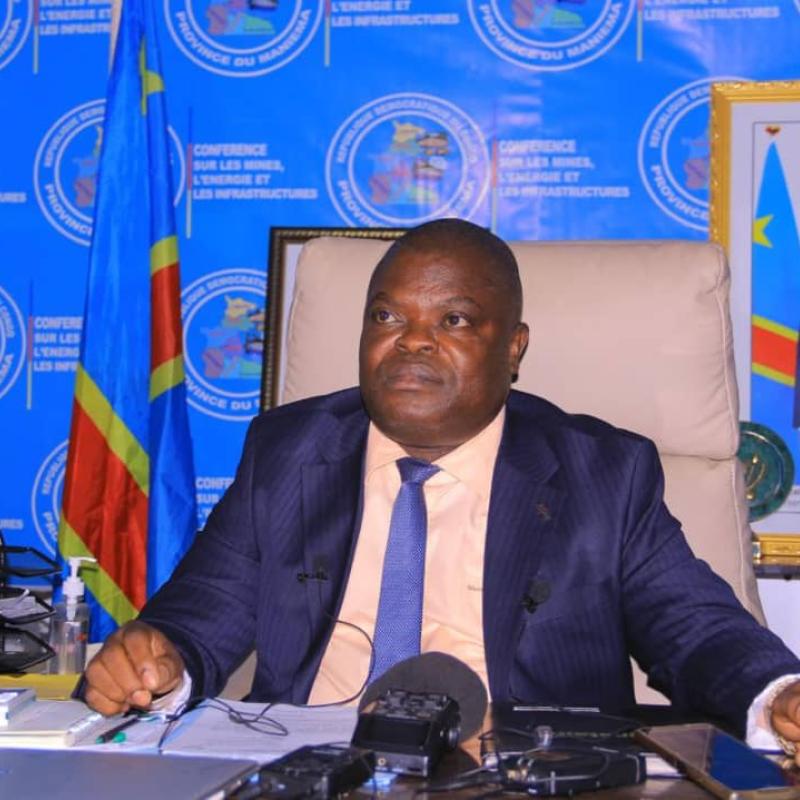 Le gouverneur du Maniema, Moussa Kabwankubi, dans son bureau du travail, à Kindu