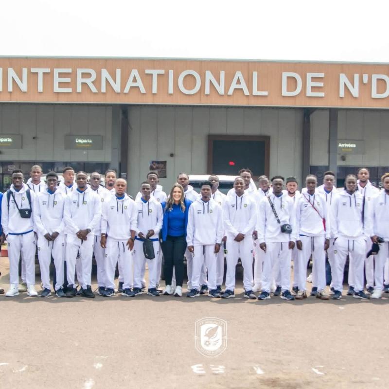 La délégation des Samouraïs du FC Les Aigles du Congo, à l’aéroport international de N'djili, avant leur départ pour la Tanzanie, ce mercredi 29 juillet 2026