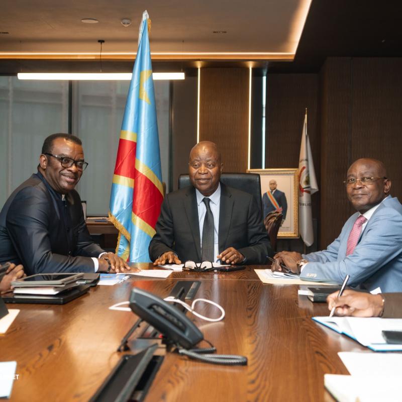 Le VPM Adolphe Muzito intensifie les arbitrages pour boucler le budget 2027 avant son dépôt au Parlement le 15 septembre 2026