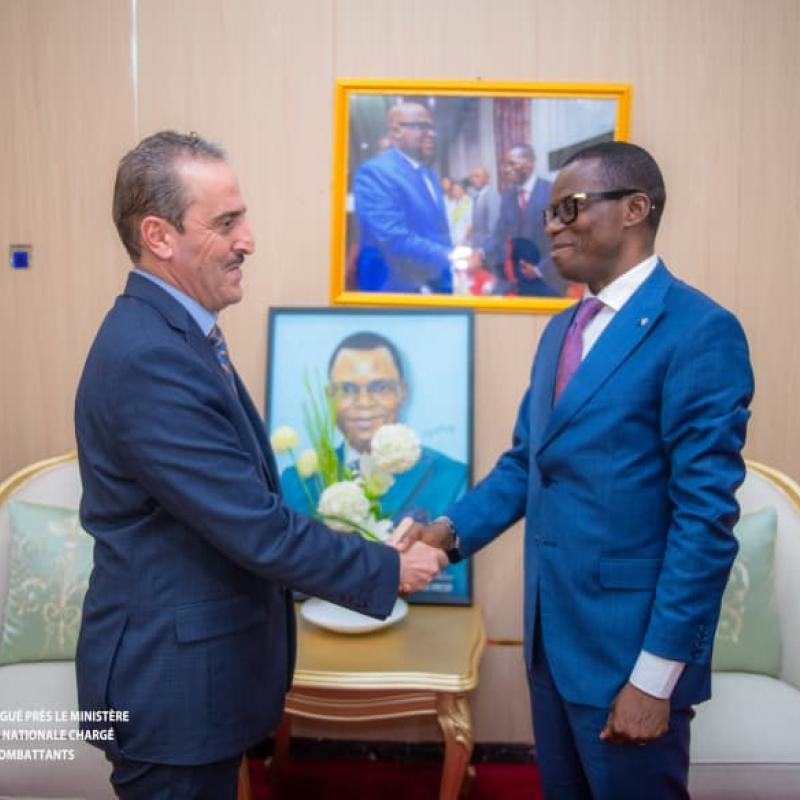 Le ministre délégué Eliezer Ntambwe Mposhi et Nacim Gaouaoui, ambassadeur algérien en RDC, mercredi 09 septembre 2026
