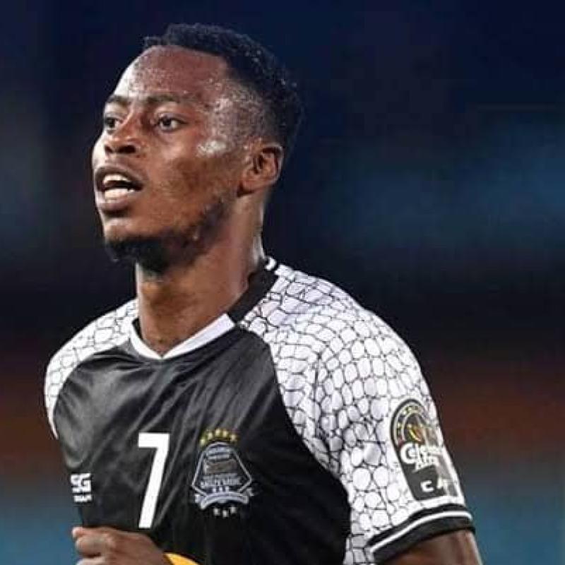 Philippe KINZUMBI sous les couleurs du TP Mazembe (son ancien club)