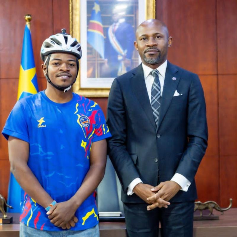 Le ministre de la communication et médias Patrick Muyaya et Miguel masaïsaï [photo d'illustration]