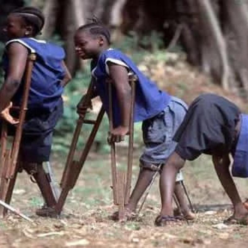 Quelques enfants vivant avec handicap [photo d'illustration]