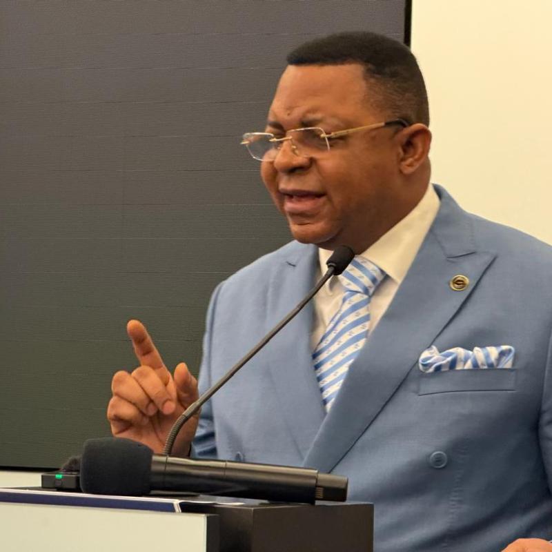 Hervé Claude Batukonke, directeur général du Fonds de promotion de l’industrie (FPI), lors de son intervention au Forum Europe-Afrique sur les investissements, à Bruxelles.