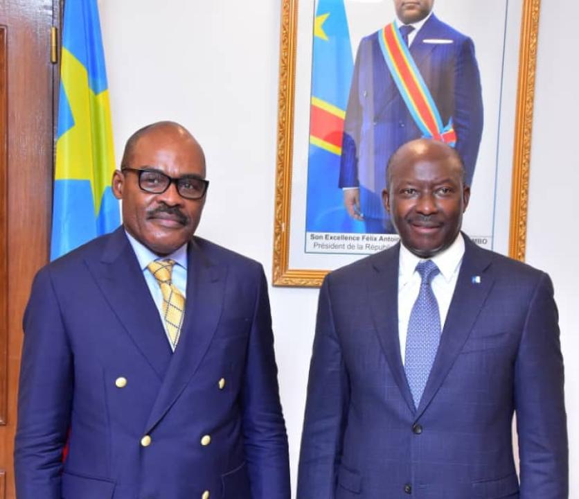 Le DG de la BGFIBANK chez le ministre des finances Nicolas Kazadi