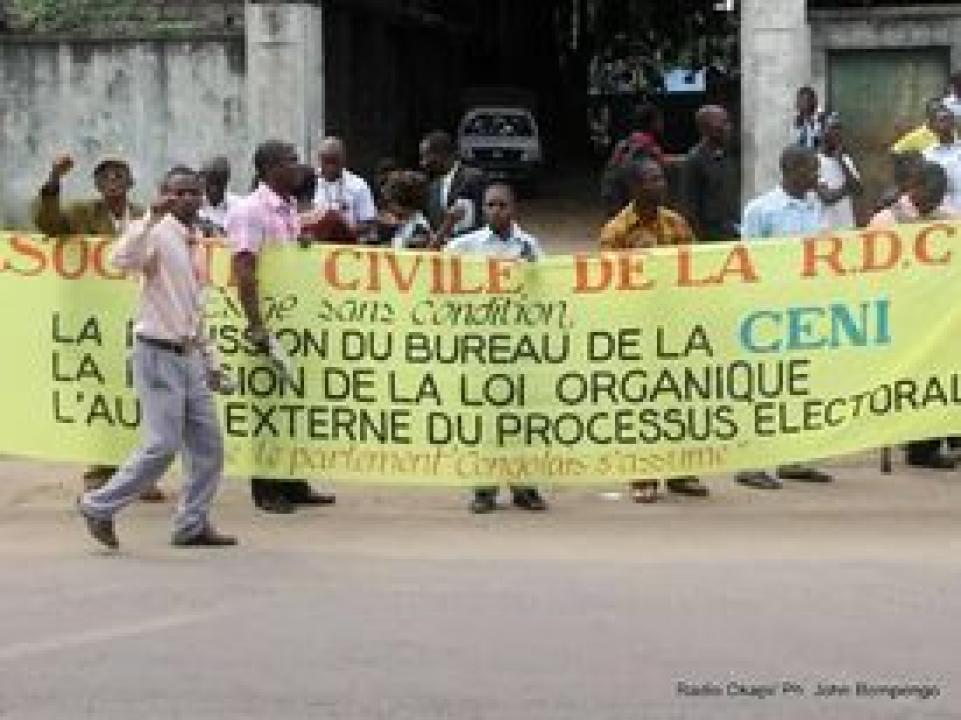 Société civile aile minoritaire