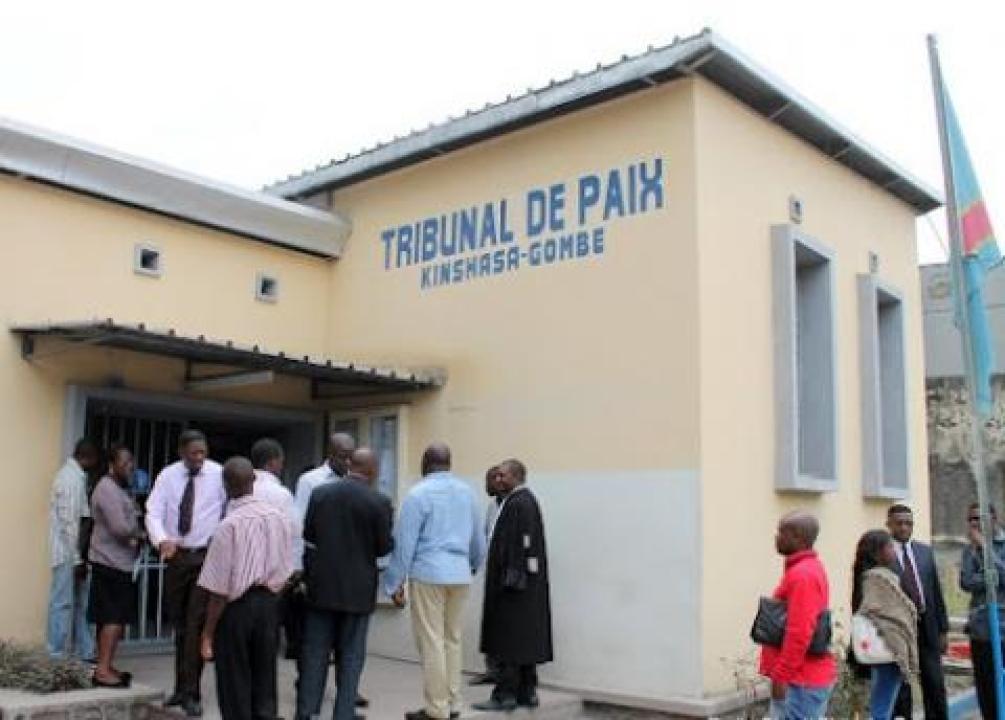 Tribunal de paix 