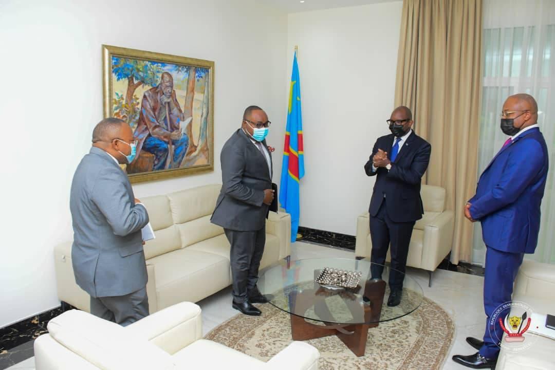Sama Lukonde recoit.