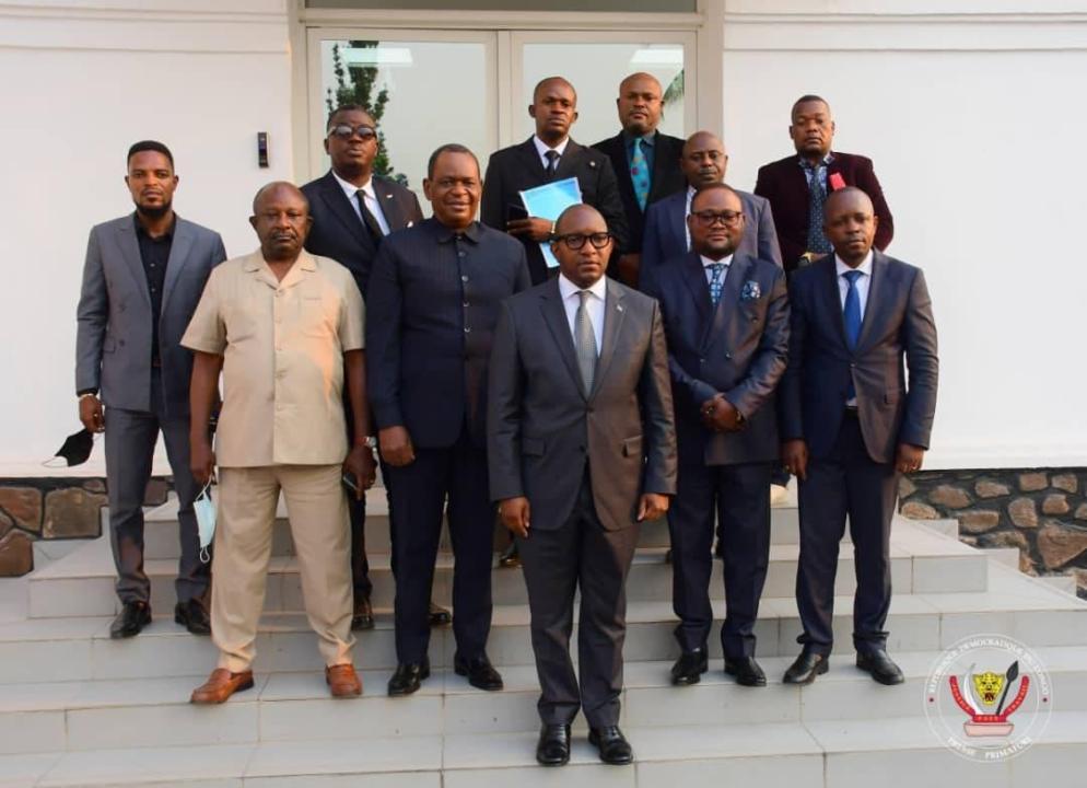 Sama et le député Kongo.