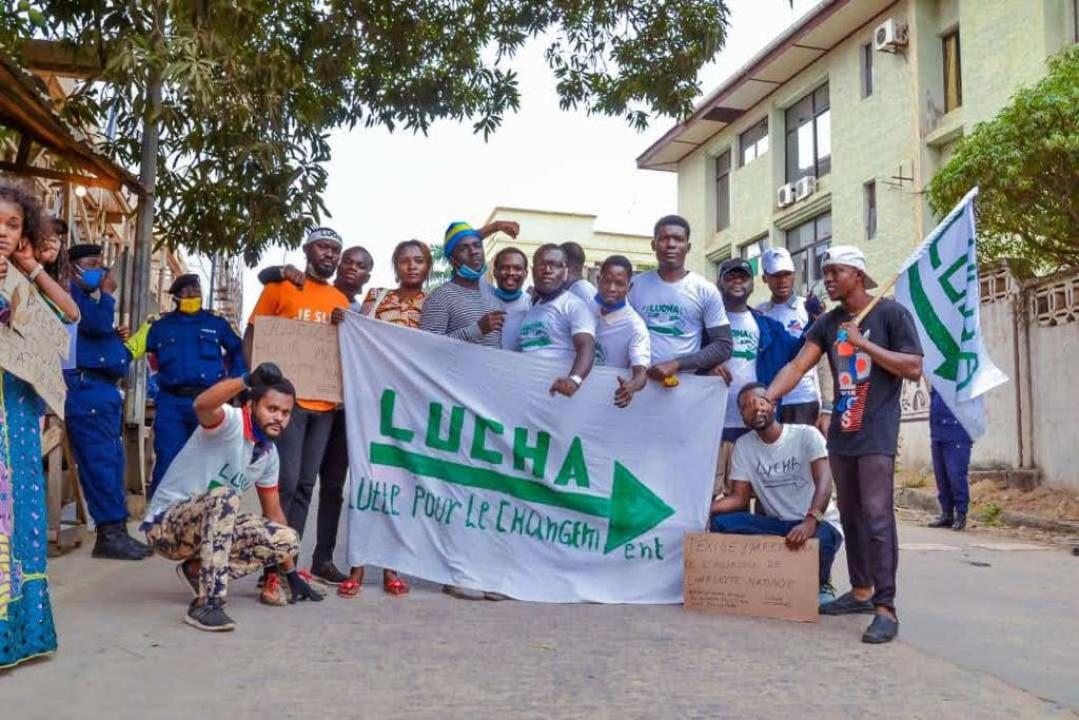 Les militants de la LUCHA lors d'une manifestation pacifique, à Matadi